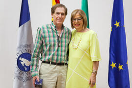 Retrato con la rectora en el homenaje a los jubilados y al personal que cumple 25 años de servicio en la UMA. Paraninfo. Mayo 2015