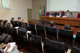 Intervención de Eugenio Luque. Presentación de la plataforma online de análisis de los datos de investigación social del CIS. Facultad de Ciencias Económicas y Empresariales. Diciembre 2014