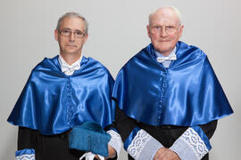 Retrato de Eduardo Rodríguez Bejarano y Hans-Dieter Wienberg previo a su investidura como Doctor "Honoris Causa" por la Facultad de Ciencias de la Universidad de Málaga. Rectorado. Mayo de 2016
