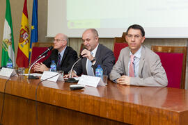 Intervención de Eugenio Luque. Presentación de la plataforma online de análisis de los datos de investigación social del CIS. Facultad de Ciencias Económicas y Empresariales. Diciembre 2014
