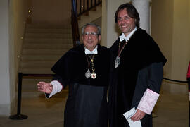 Retrato de José Ángel Narváez y Francisco Oliva previo a la Estación de Penitencia de la Hermandad de los Estudiantes. Málaga. Abril de 2022