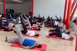 Taller de Yoga. 3º Congreso Internacional de Actividad Físico-Deportiva para Mayores de la Universidad de Málaga. Palacio de Ferias y Congresos de Málaga. Marzo de 2009