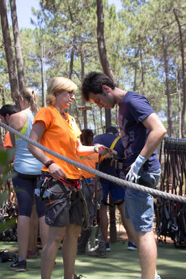Actividad en Aventura Amazonia Marbella. Olimpiada Española de Economía, Fase Nacional. Marbella. Junio de 2015