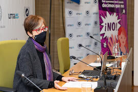 Isabel Jiménez. Inauguración del Día Internacional Contra la Violencia Machista. Edificio del Rectorado de la Universidad de Málaga. Noviembre de 2020