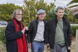 Perry Oliver, Robert Harding y José Ignacio Díaz de Rábago. Inauguración de la esculturas. Facultad de Ciencias de la Educación y Psicología. Campus de Teatinos. Enero de 2022