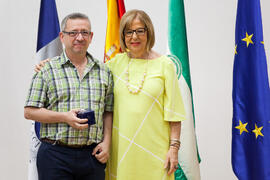 Retrato con la rectora en el homenaje a los jubilados y al personal que cumple 25 años de servicio en la UMA. Paraninfo. Mayo 2015