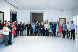 Foto de grupo. Presentación del Centro Internacional de Autoridades y Líderes en la Universidad de Málaga. Edificio del Rectorado. Julio de 2018
