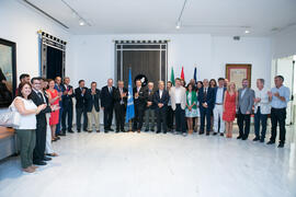 Foto de grupo. Presentación del Centro Internacional de Autoridades y Líderes en la Universidad de Málaga. Edificio del Rectorado. Julio de 2018