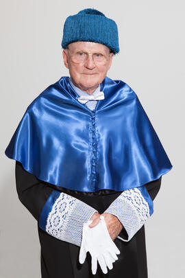 Retrato de Hans-Dieter Wienberg previo a su investidura como Doctor "Honoris Causa" por la Facultad de Ciencias de la Universidad de Málaga. Rectorado. Mayo de 2016