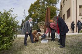 Inauguración de la escultura "Otro Vínculo", de Perry Oliver. Facultad de Filosofía y Letras. Campus de Teatinos. Enero de 2022