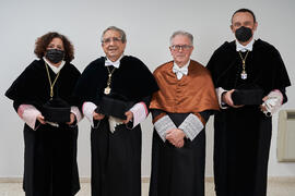 Retrato de grupo previo a la investidura de Felipe Romera como Doctor "Honoris Causa" por la por la Escuela Técnica Superior de Ingeniería de Telecomunicación de la Universidad de Málaga. Paraninfo. Marzo de 2022