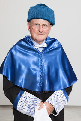 Retrato de Hans-Dieter Wienberg previo a su investidura como Doctor "Honoris Causa" por la Facultad de Ciencias de la Universidad de Málaga. Rectorado. Mayo de 2016