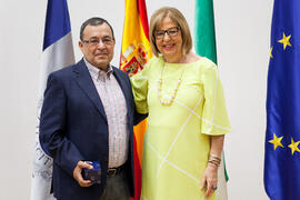 Retrato con la rectora en el homenaje a los jubilados y al personal que cumple 25 años de servicio en la UMA. Paraninfo. Mayo 2015