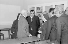 Visita del ministro de la Gobernación, Camilo Alonso Vega, al Hospital Civil. Marzo de 1967. Málaga (España)
