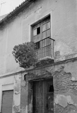 Calle, barrio de El Perchel. 1974, febrero. Málaga, España.