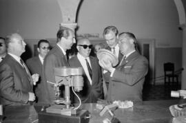 Visita del ministro alemán de la Vivienda a la Escuela de Formación Profesional Francisco Franco. Mayo de 1963. Málaga, España.