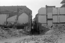 Calle, barrio de El Perchel. 1965, enero. Málaga, España