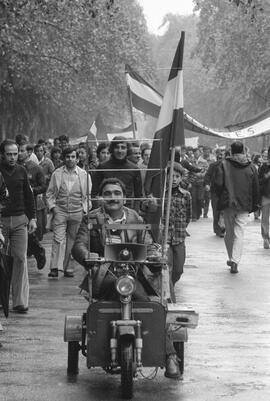 Manifestación por la autonomía de Andalucía. 1977-12-04. Málaga, España. 1.1: Preparativos.
