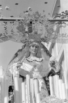 Semana Santa de Málaga. María Santísima del Amparo (Pollinica). Domingo de Ramos. Marzo de 1972. España.