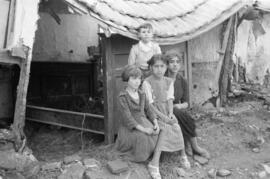 Viviendas. Arroyo El Cuarto. 1955-11, noviembre. Inundaciones del 29 de octubre. Málaga, España.
