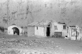 Viviendas cueva. 1952-08, agosto. Málaga, España.