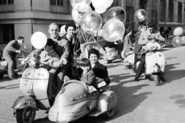 Concentración de vespistas. Diciembre de 1959. Málaga, España