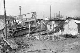 Derribo viviendas del Arroyo del Cuarto. 1958-12. Inundaciones de 4 de diciembre de 1958. Málaga, España.