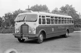 Autobuses urbanos montados en la factoría Taillefer. Parque de Málaga. Agosto de 1952. España