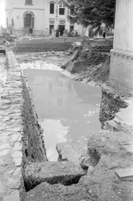 Destrozos en Villa Consuelo, de José Gómez Mercado, por las inundaciones del 29 de octubre de 1955.  Málaga. España.
