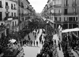 Semana Santa de Málaga. Procesión del Resucitado por calle Larios. Domingo de Resurrección. 1928. España