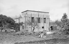 Viviendas. Marzo de 1954. Marbella, Málaga. España.