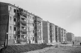 Construcción de edificios de viviendas en Portada Alta. Marzo de 1963. Málaga, España
