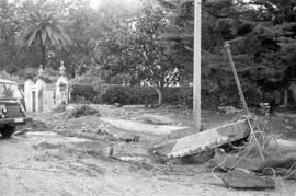 Destrozos en Villa Consuelo, de José Gómez Mercado, por las inundaciones del 29 de octubre de 1955.  Málaga. España.