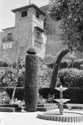 Calle Alcazabilla, Alcazaba. Abril de 1959. Málaga, España.