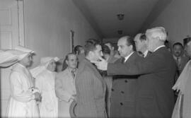 Visita a al Sanatorio 18 de Julio del delegado nacional de Sindicatos y ministro secretario general del Movimiento, José Solís Ruiz. Enero de 1953. Málaga, España.