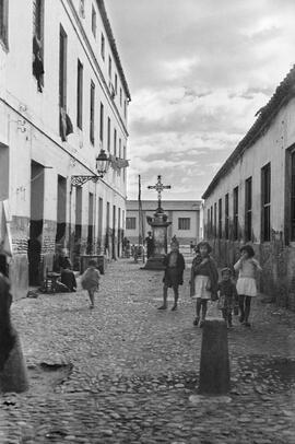 Calle Lebrija. Monumento a Torrijos. El Bulto. Década de 1940. Málaga, España