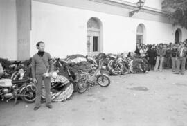 Entierro de Manuel José García Caparrós, tras la manifestación por la autonomía de Andalucía. 1.5. 1977-12-05. Málaga, España.