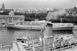 Puerto de Málaga. Mayo de 1970. Málaga, España.