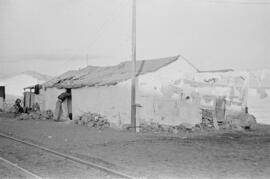 Playas de San Andrés. Industrias. Octubre de 1954. Málaga, España.