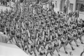 Semana Santa de Málaga. Desfile de la Legión. Cofradía de Mena. Jueves Santo. Marzo de 1954. España.