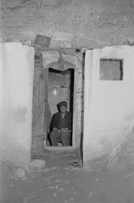 Vivienda cueva. Noviembre de 1954. Málaga, España.