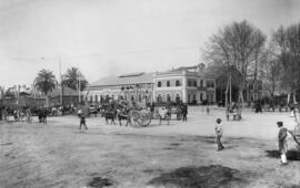 Estación de los Ferrocarriles Andaluces. Explanada de la Estación. Hacia 1910. Málaga, España. 01