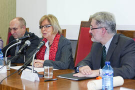 Nombramiento de D. Antonio Ávila como Alumno de Honor de la Facultad de Ciencias Económicas y Empresariales de la Universidad de Málaga. Facultad de Ciencias Económicas y Empresariales. Noviembre de 2011
