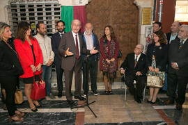 Intervención de Francisco de la Torre en la inauguración de la placa conmemorativa de la Casa Natal de Eugenio Chicano. Málaga. Octubre de 2017