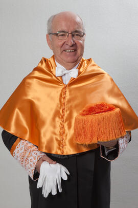 Retratos de D. Juan Jiménez Aguilar como Doctor "Honoris Causa" por la Universidad de Málaga. Junio de 2009