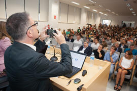 Asistentes. Conferencia inaugural del curso 2015-2016 de la Escuela Técnica Superior de Arquitectura de la Universidad de Málaga. Campus de El Ejido. Octubre de 2015