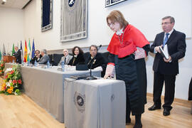 Yolanda García Calvente toma posesión como nueva vicerrectora de Personal Docente e Investigador de la Universidad de Málaga. Paraninfo.  Enero de 2016