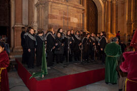 Coro en el desfile procesional de la Hermandad de los Estudiantes. Málaga. Abril de 2014