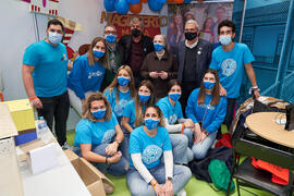Foto de grupo. Jornada de Puertas Abiertas de la Universidad de Málaga. Complejo Polideportivo Universitario. Marzo de 2022