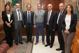 Foto de grupo tras la firma del convenio con la Universidad de Sharjah, Emiratos Árabes. Palacio de la Marina. Noviembre de 2015